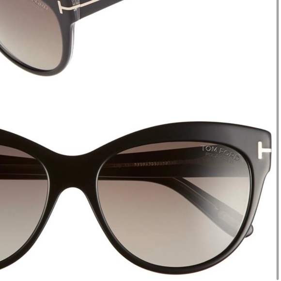 NWT Tom Ford Cat-eye sunglasses - Picture 2 of 3
